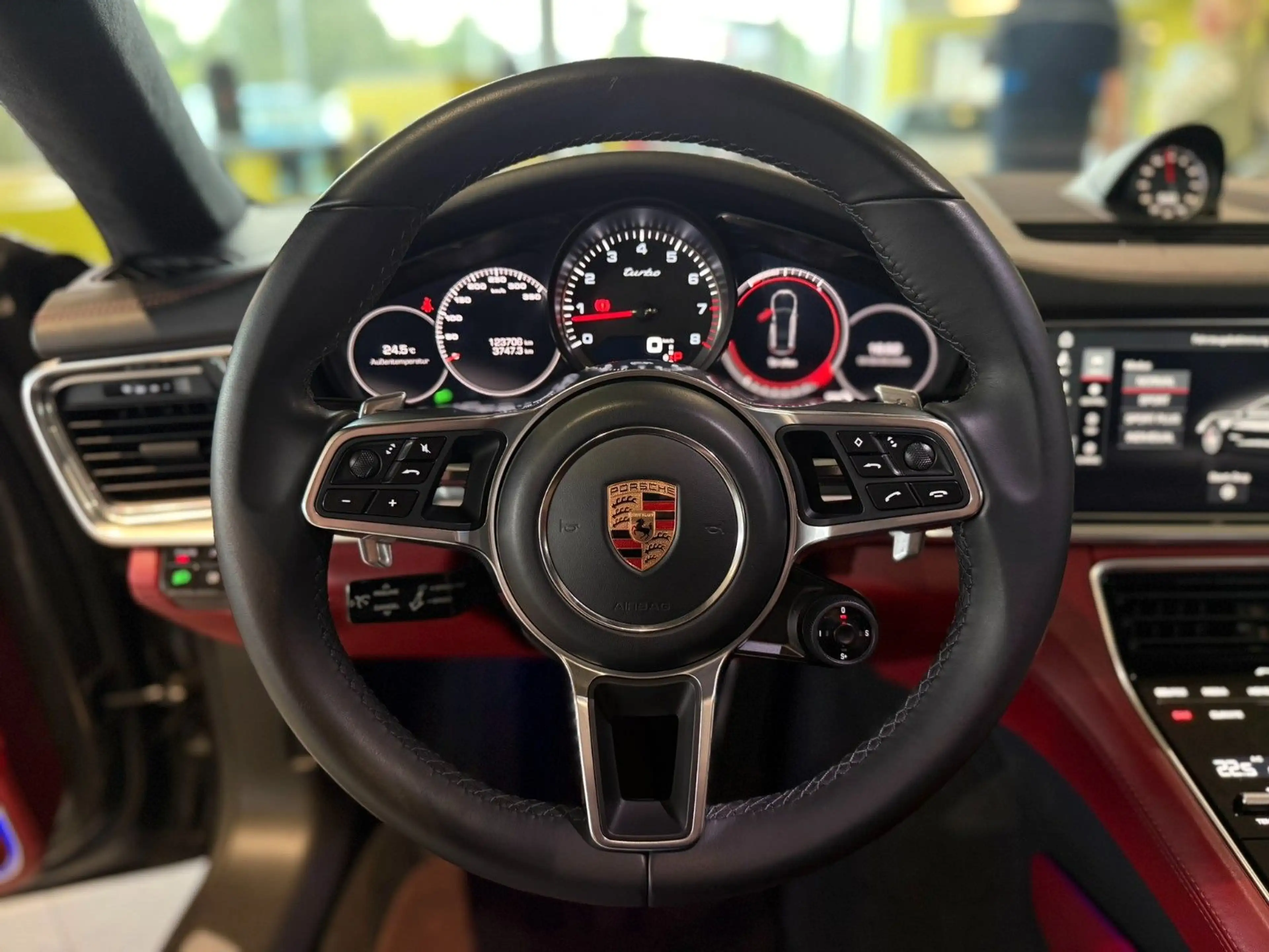 Porsche Panamera Turbo*Approved*Massage*Sitzbel.*Pano* — photo 15