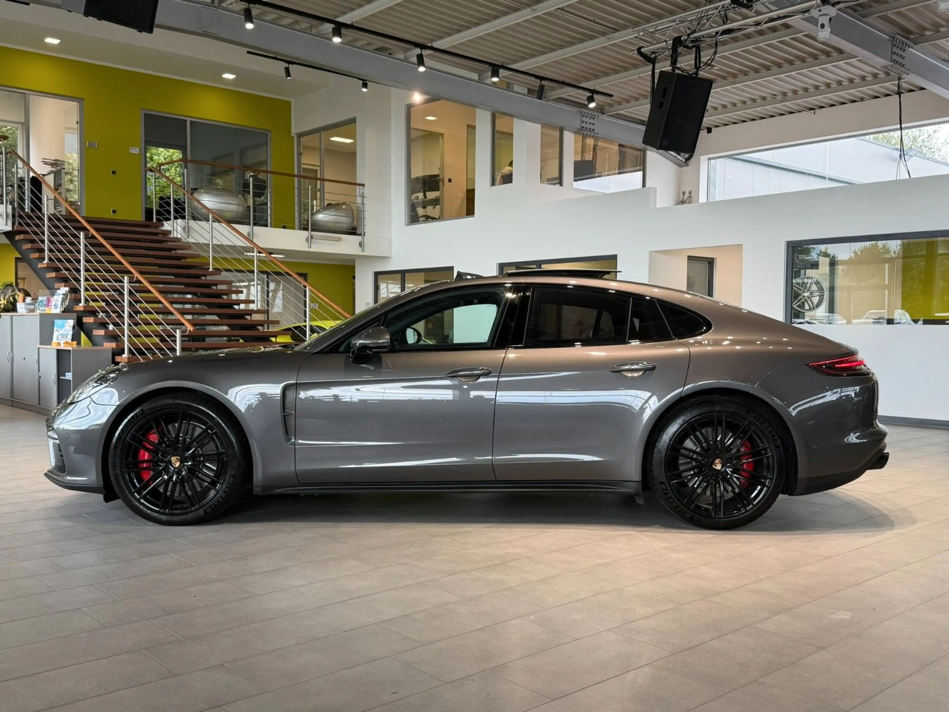 Porsche Panamera Turbo*Approved*Massage*Sitzbel.*Pano* — photo 3