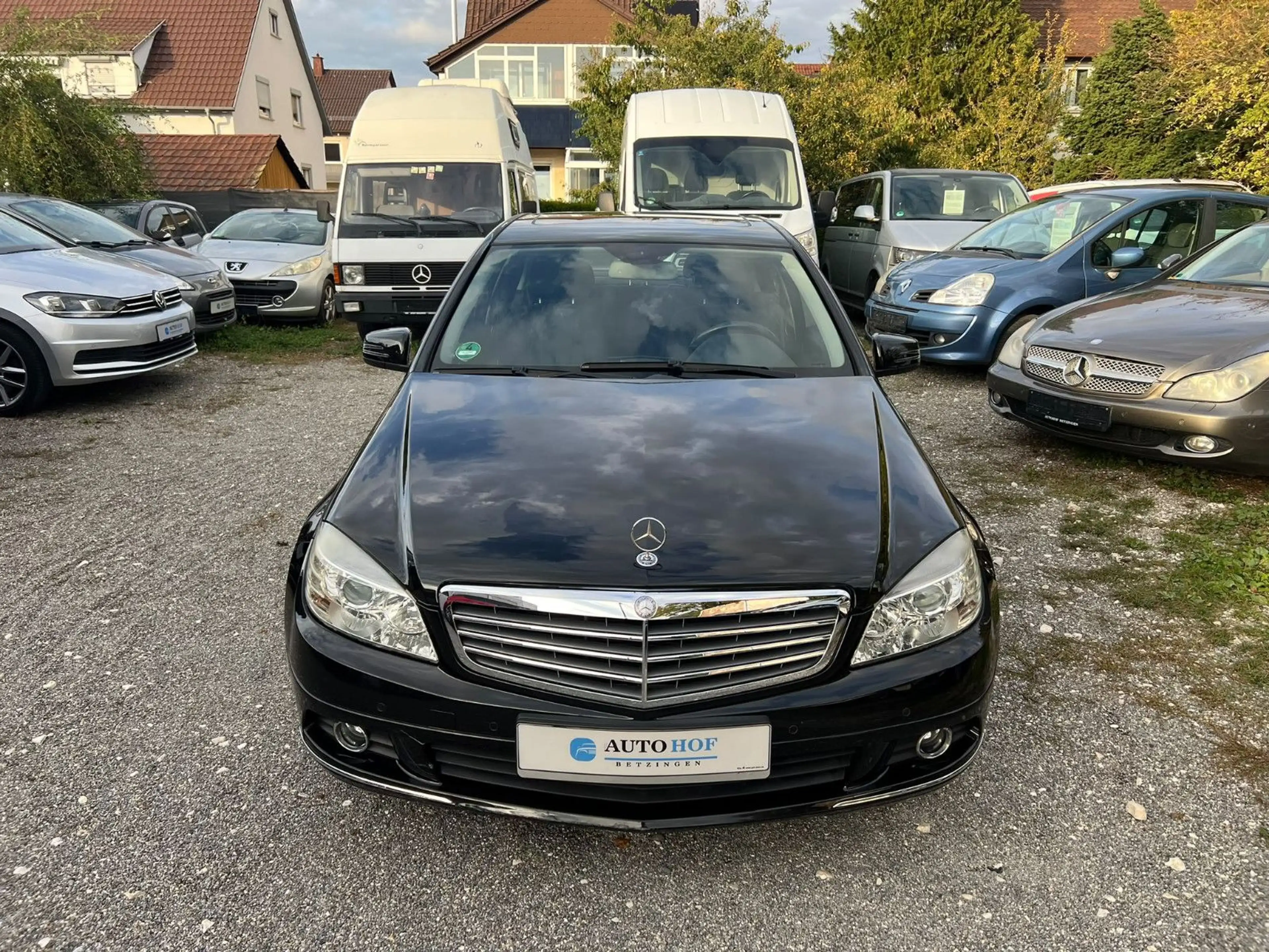 Mercedes-Benz C 180 C Limousine C 180 CGI BlueEfficiency — photo 2