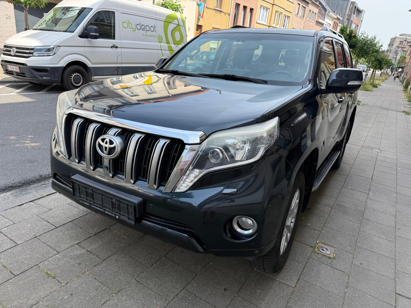 Toyota Land Cruiser Landcruiser 3.0 D-4D Premium 7places Full option ✅