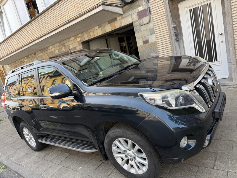 Toyota Land Cruiser Landcruiser 3.0 D-4D Premium 7places Full option ✅ — photo 2