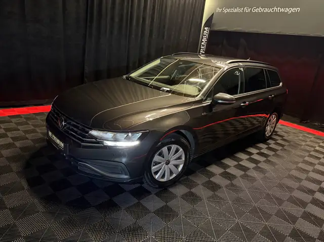 Volkswagen Passat Variant 2L 122 PS *DSG*LED*AHK*KAMERA*