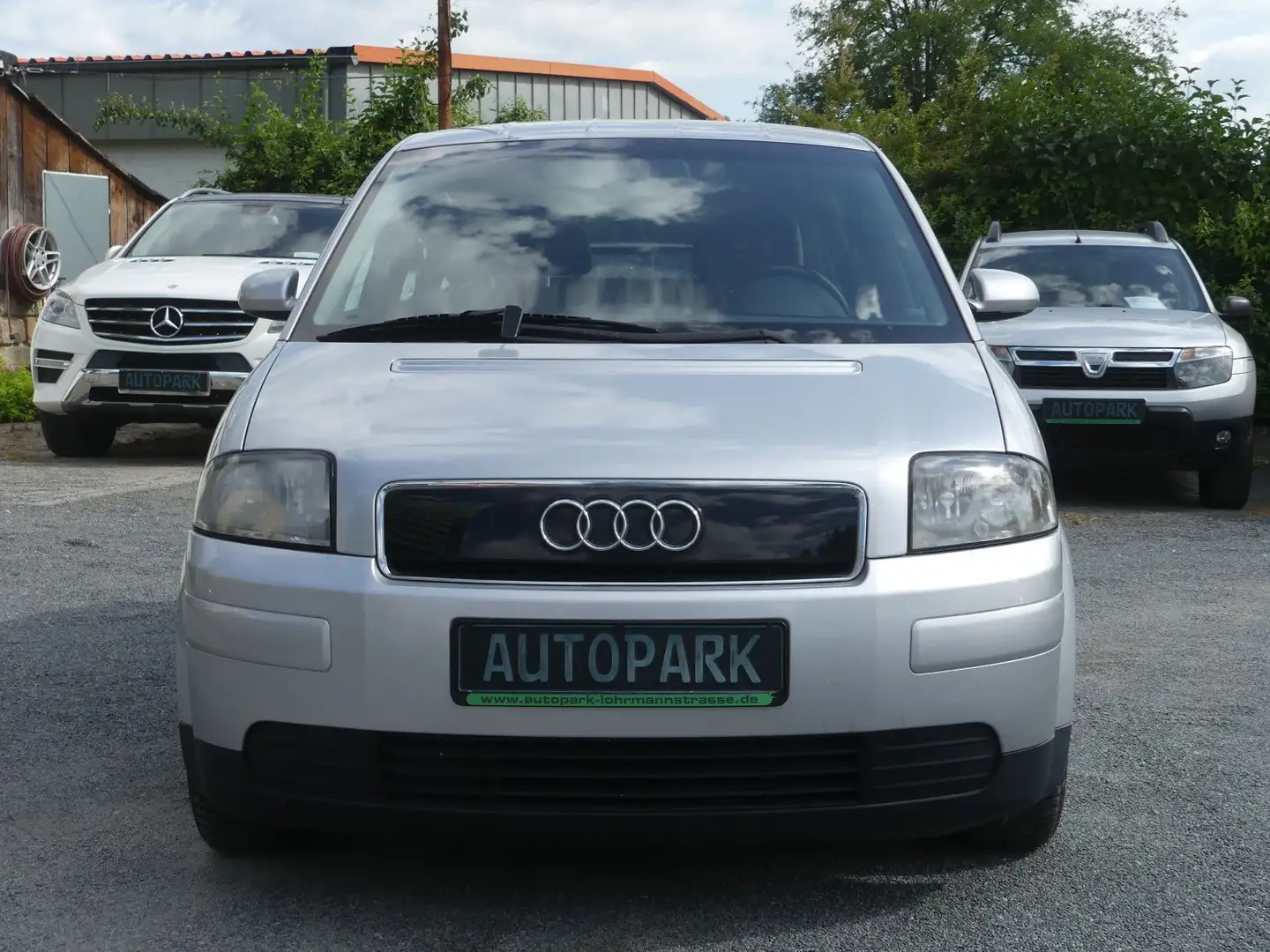 Audi A2 1.4*Klima*1.Hand*SH-gepfl.*Nr.71 srebrna - 2
