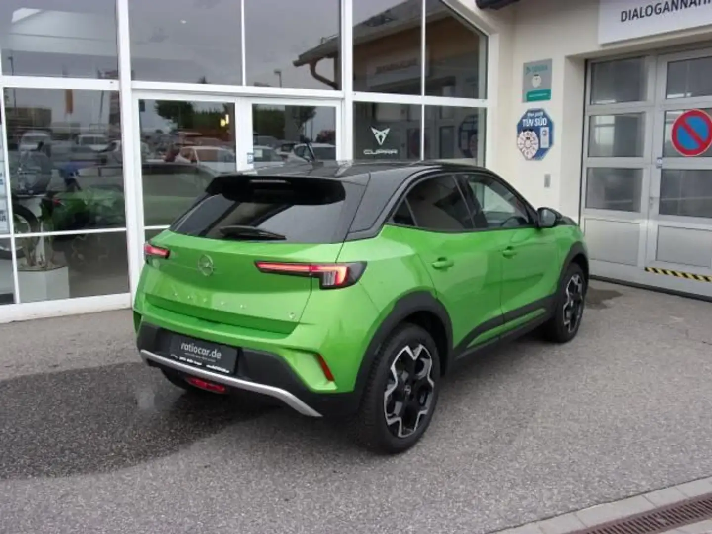 Opel Mokka-E MOKKA-E ULTIMATE VOLL-LED TEMPOMAT NAVI SITZH. Grün - 2