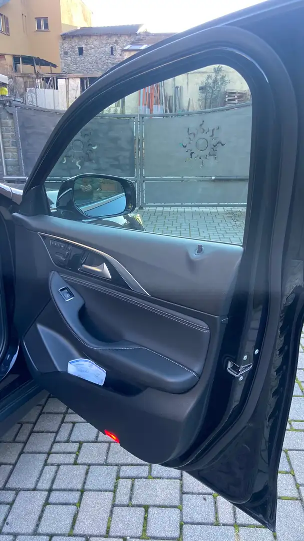 Infiniti QX30 2.2d Premium Tech awd dct - 2