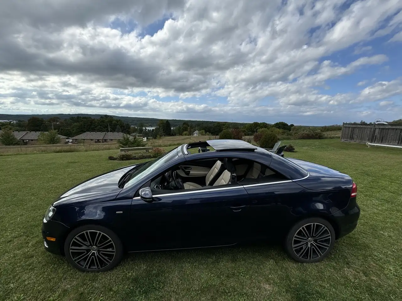 Volkswagen Eos снимка Volkswagen Eos