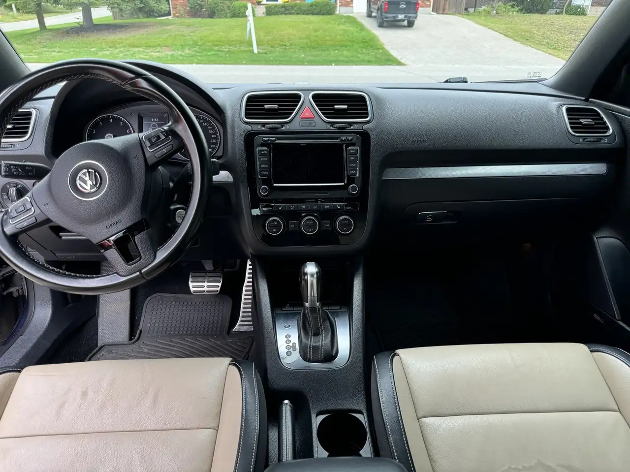Volkswagen Eos снимка Volkswagen Eos