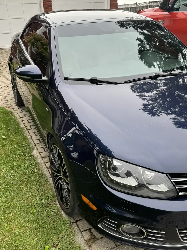 Volkswagen Eos снимка Volkswagen Eos