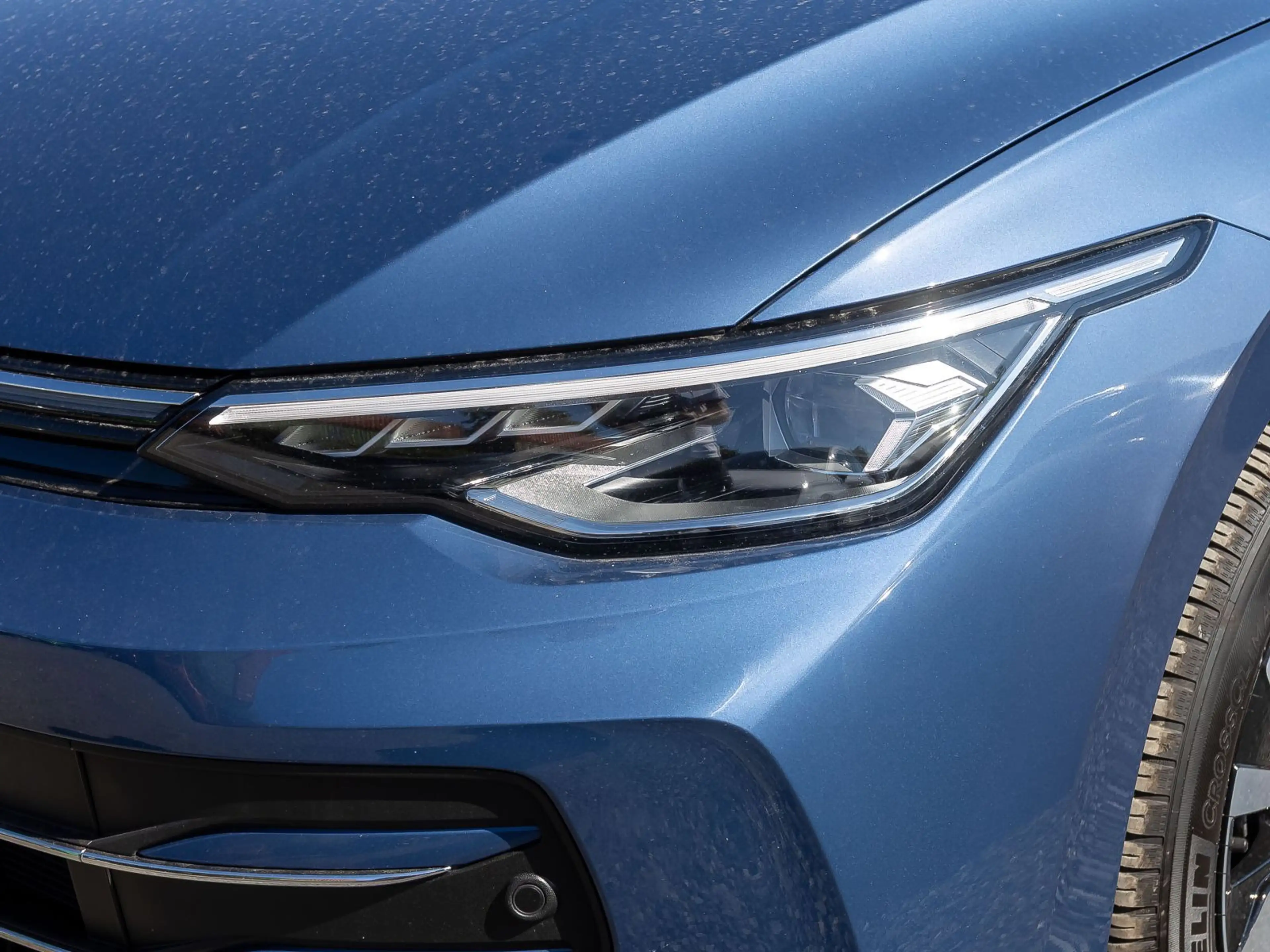 Volkswagen Golf VIII Goal 1.5 eTSI DSG Navi LED ACC EPH AHK — photo 10