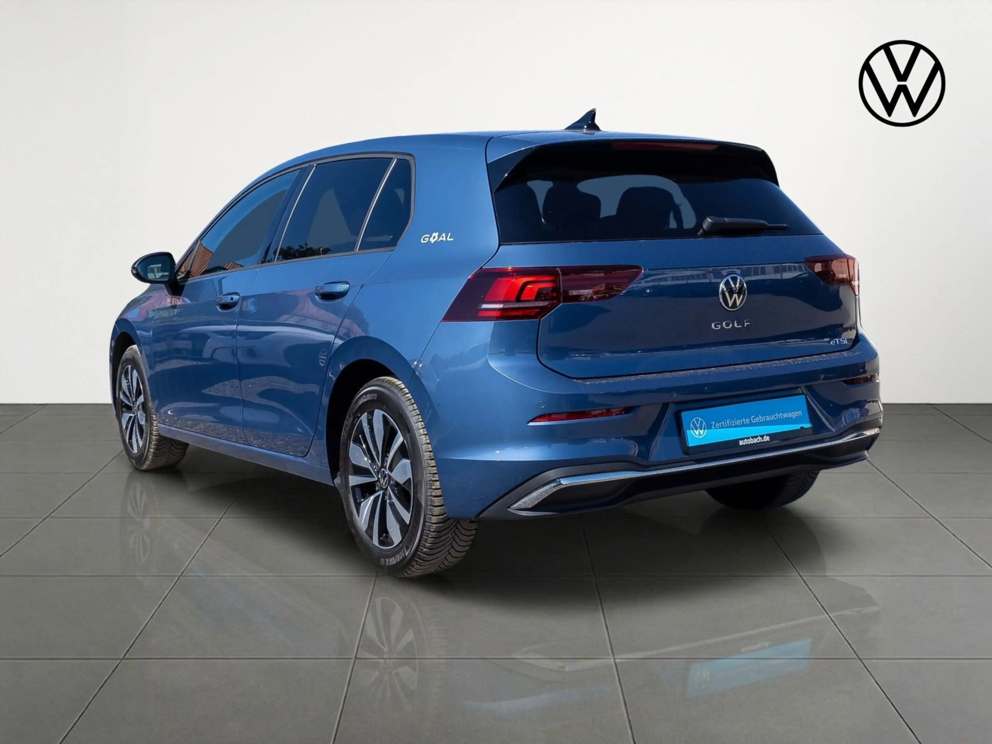 Volkswagen Golf VIII Goal 1.5 eTSI DSG Navi LED ACC EPH AHK — photo 8