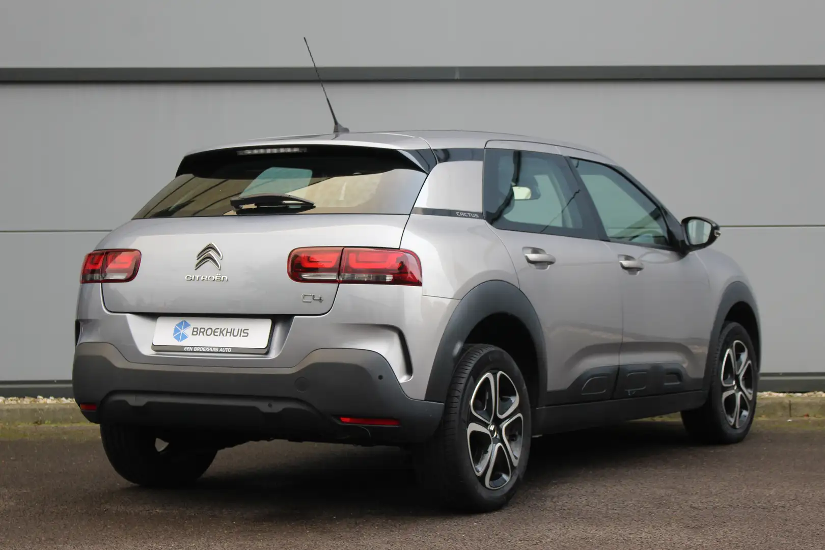 Citroen C4 Cactus 1.2 110 PK Business | Stoelverwarming | Carplay | Grau - 2
