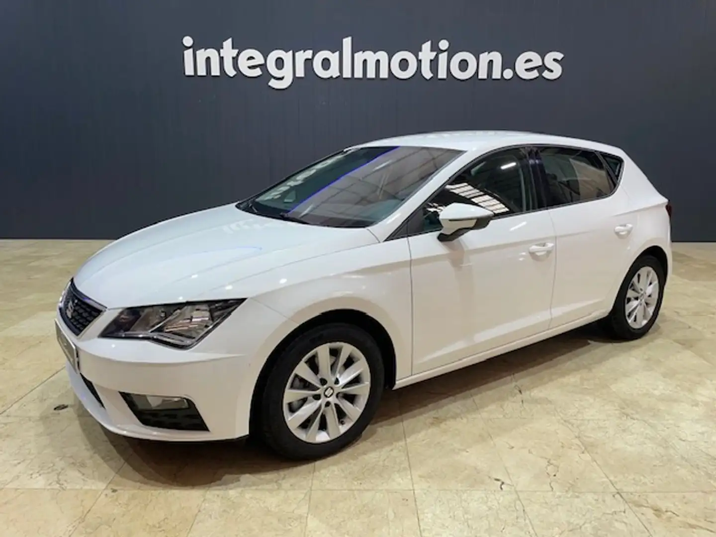 SEAT Leon 1.6 TDI 85kW (115CV) St&Sp Style Blanco - 1