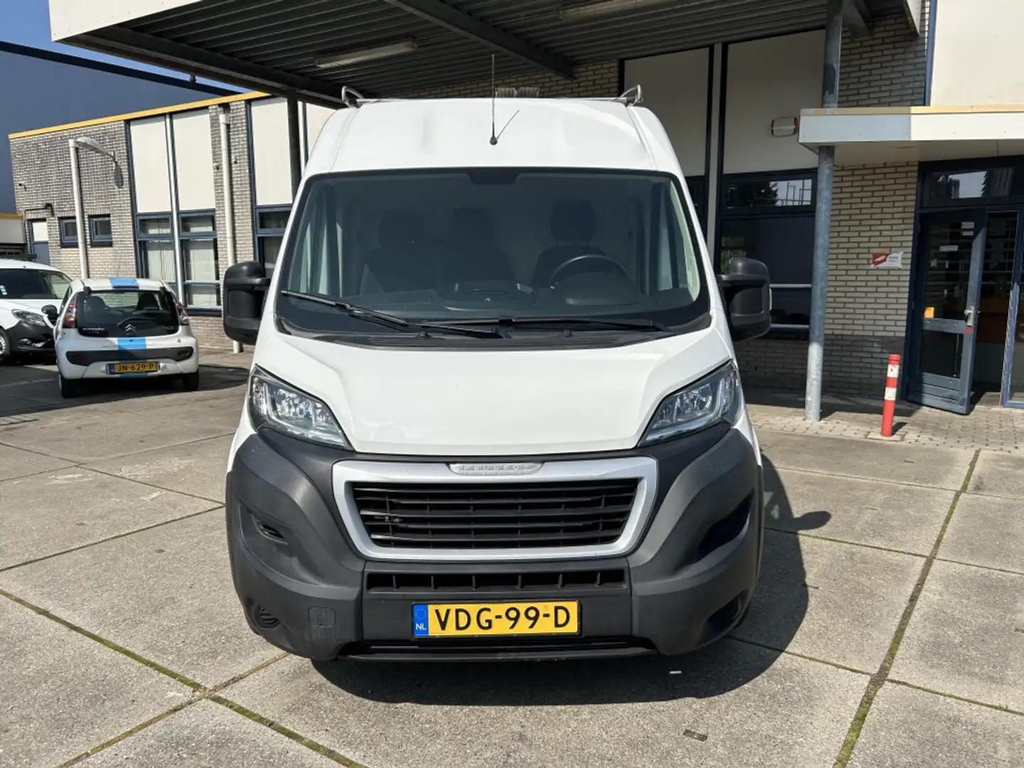 Peugeot Boxer 330 2.2 HDI L2H2 NAVI 140 PK 73000 KM Blanc - 2