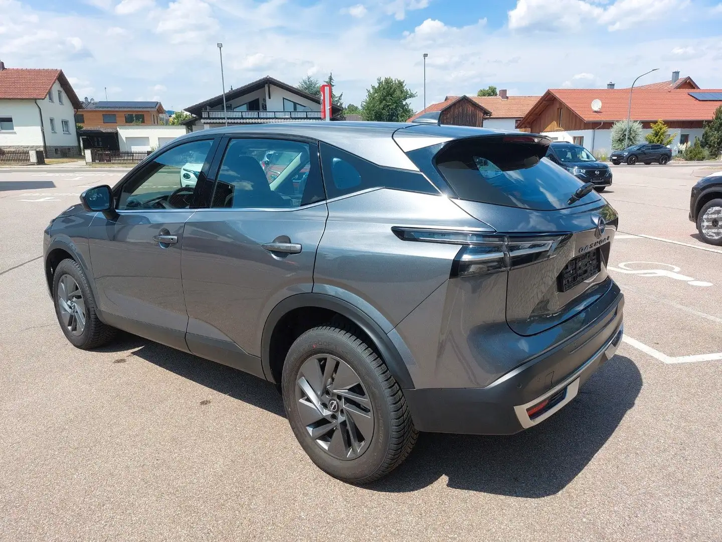 Nissan Qashqai 1,3 MHEV Acenta, Winter-Paket Grau - 2