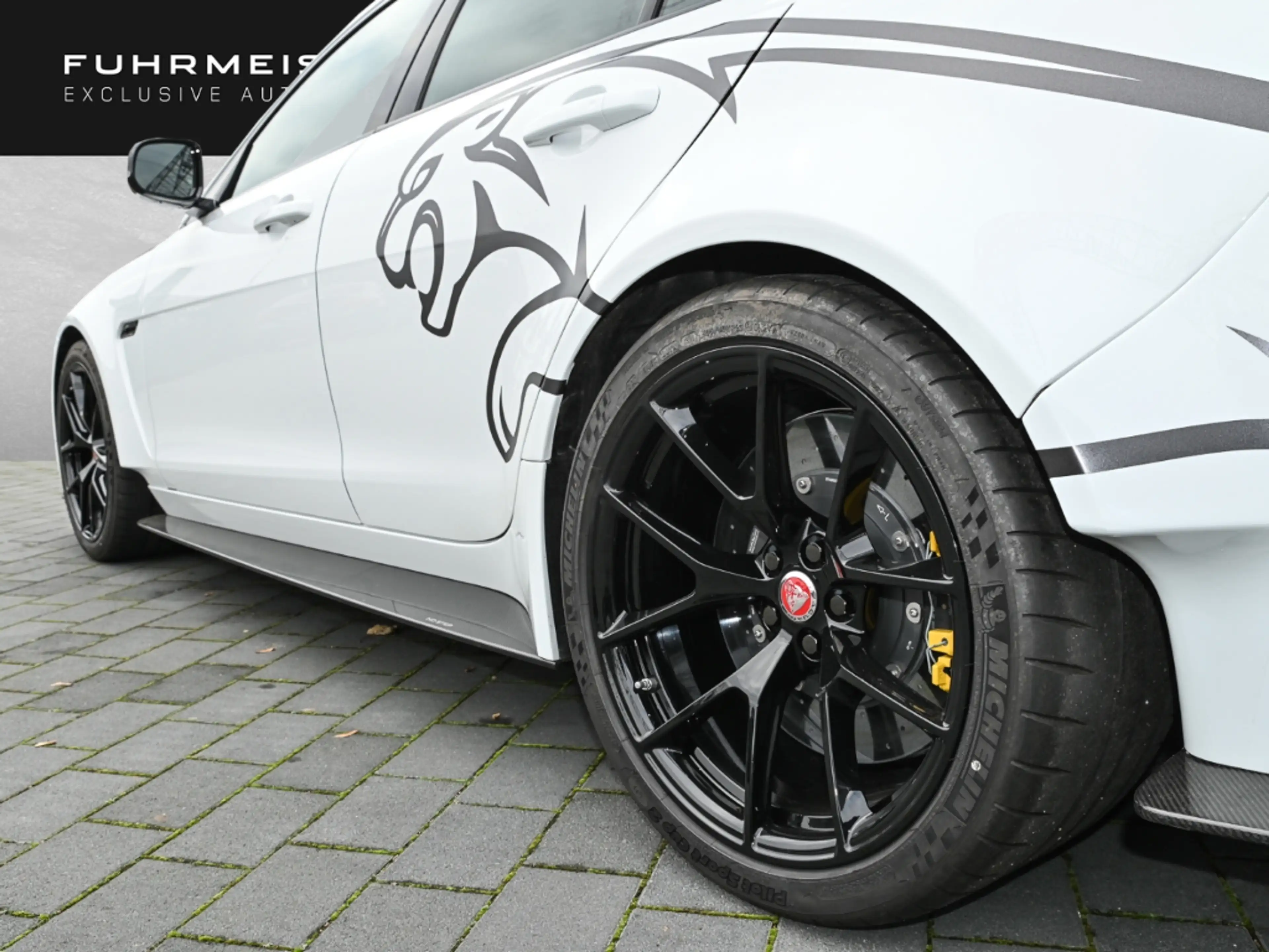 Jaguar XE Project 8 Track Pack 1 of 300 Deutsche Zulassung — photo 11