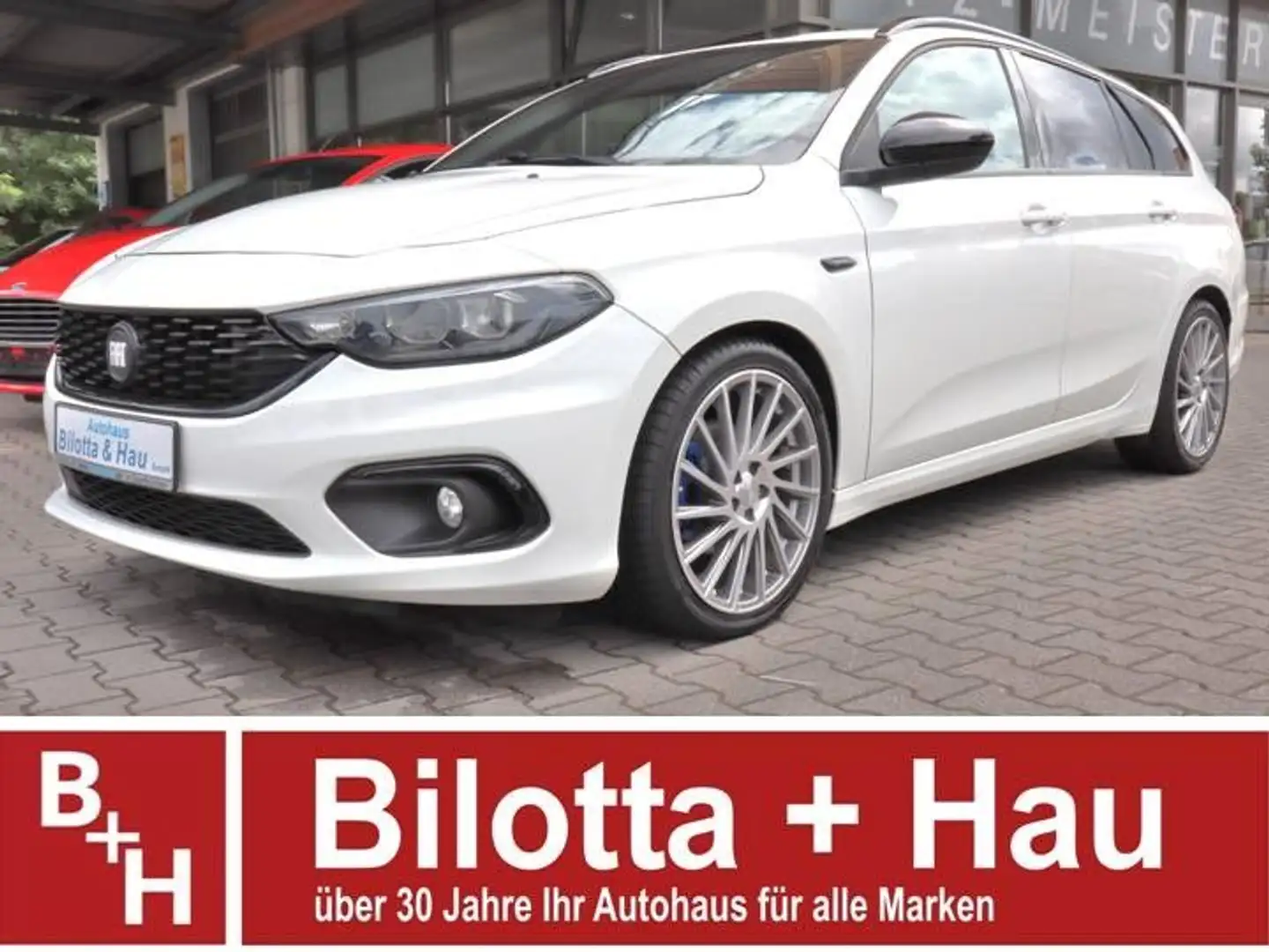 Fiat Tipo 1.4 T-Jet Start&Stopp S-Design !Xenon+Navi! Weiß - 1