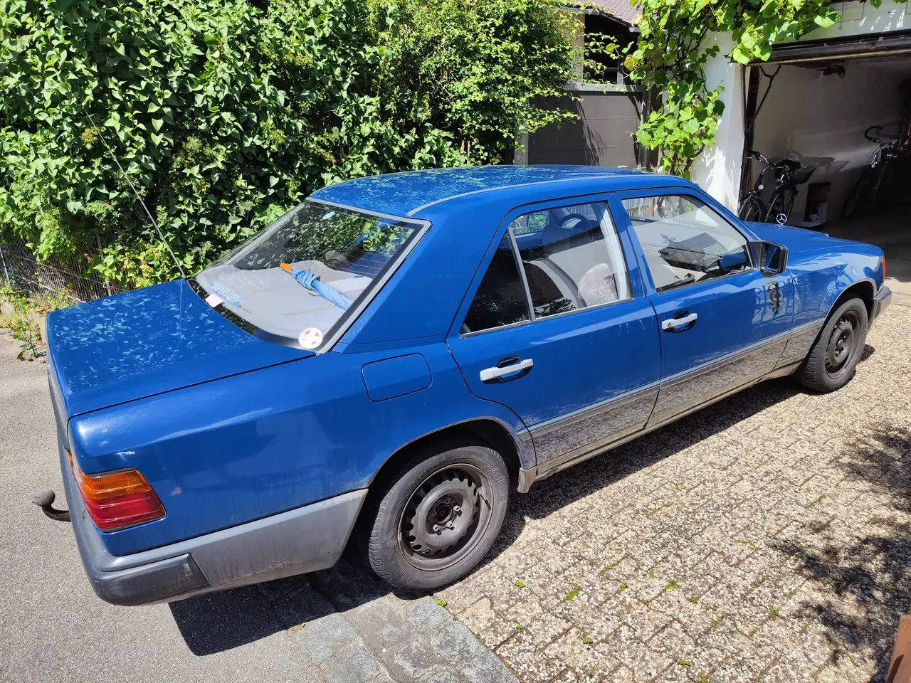 Mercedes-Benz E 200 200 D, foto 4