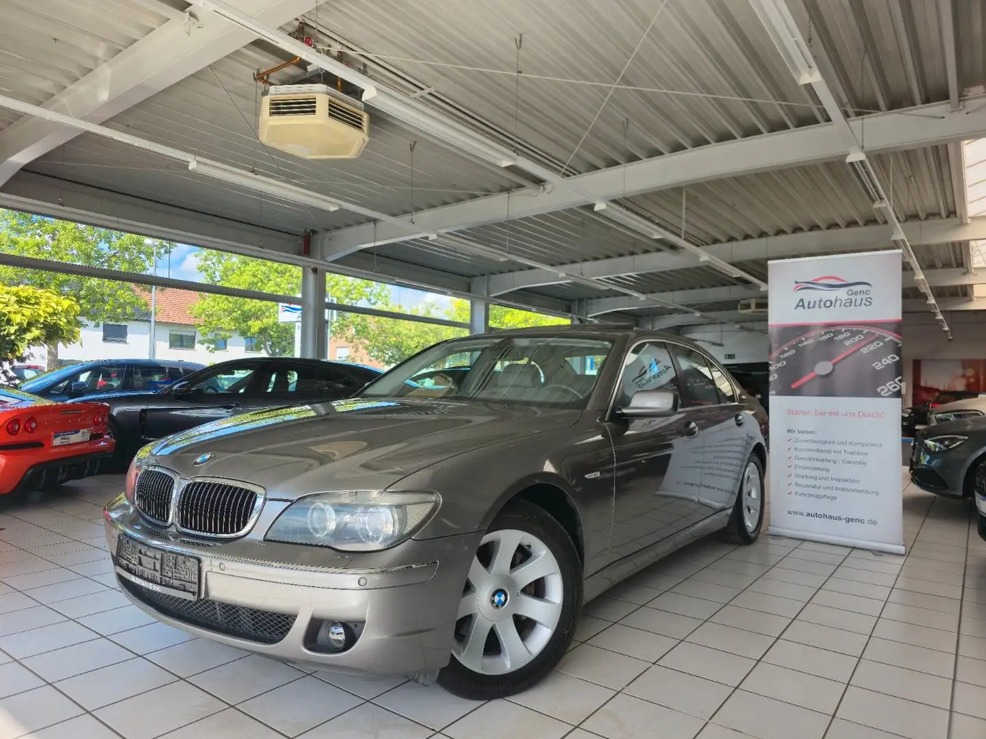 BMW 730 d Volleder Xenon Navigation Softclose Gris - 1