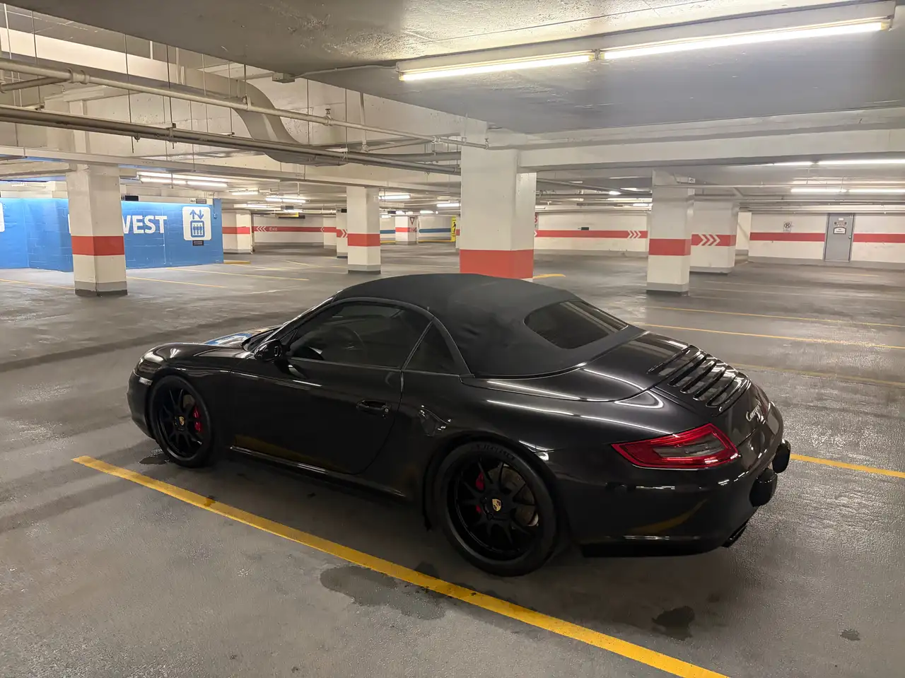 2006 Porsche 911 2006 Carrera 4 with $30k plus in upgrades