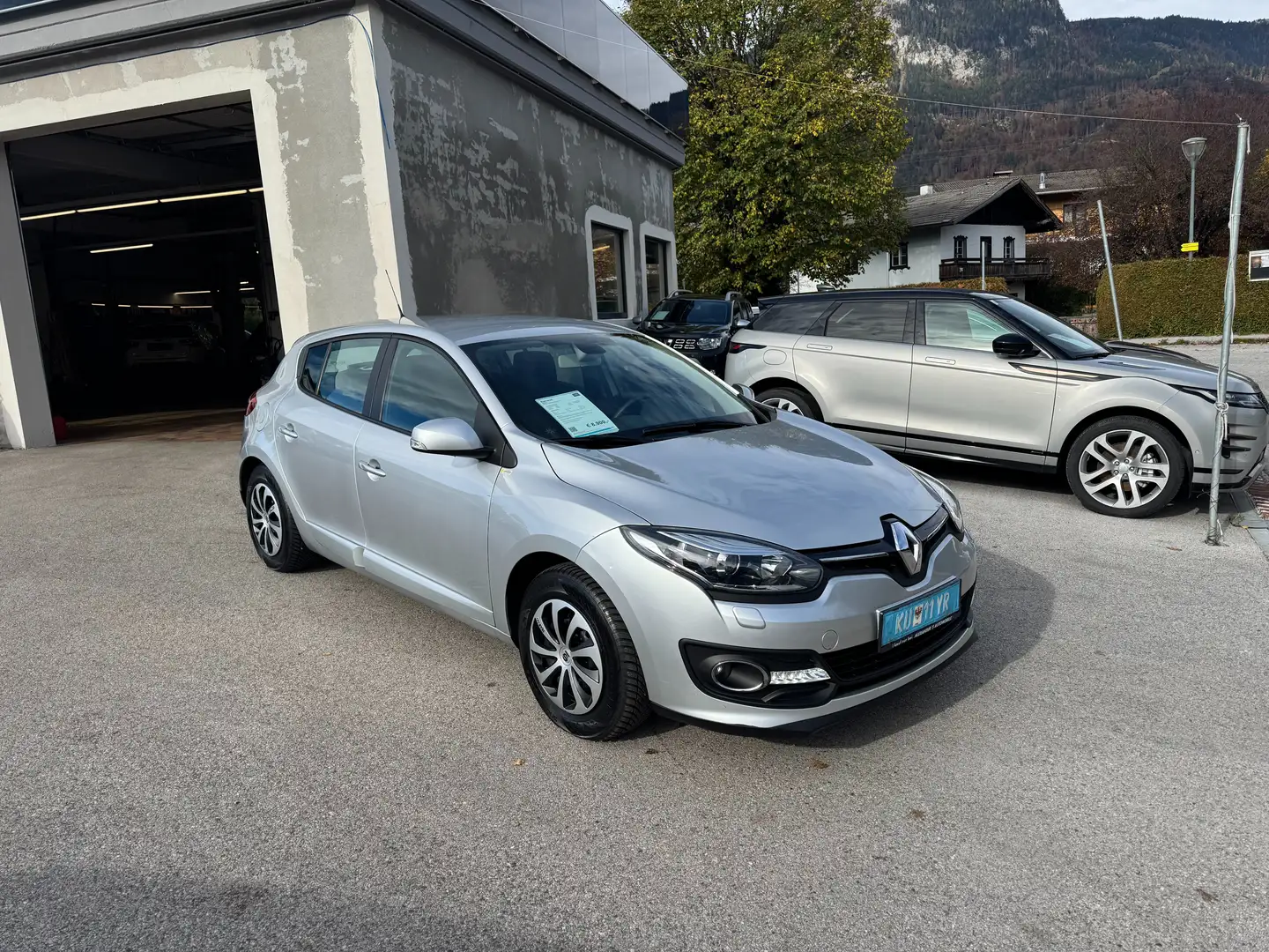 Renault Megane Mégane Bose Edition Energy dCi 110 Bose Edition Grau - 1