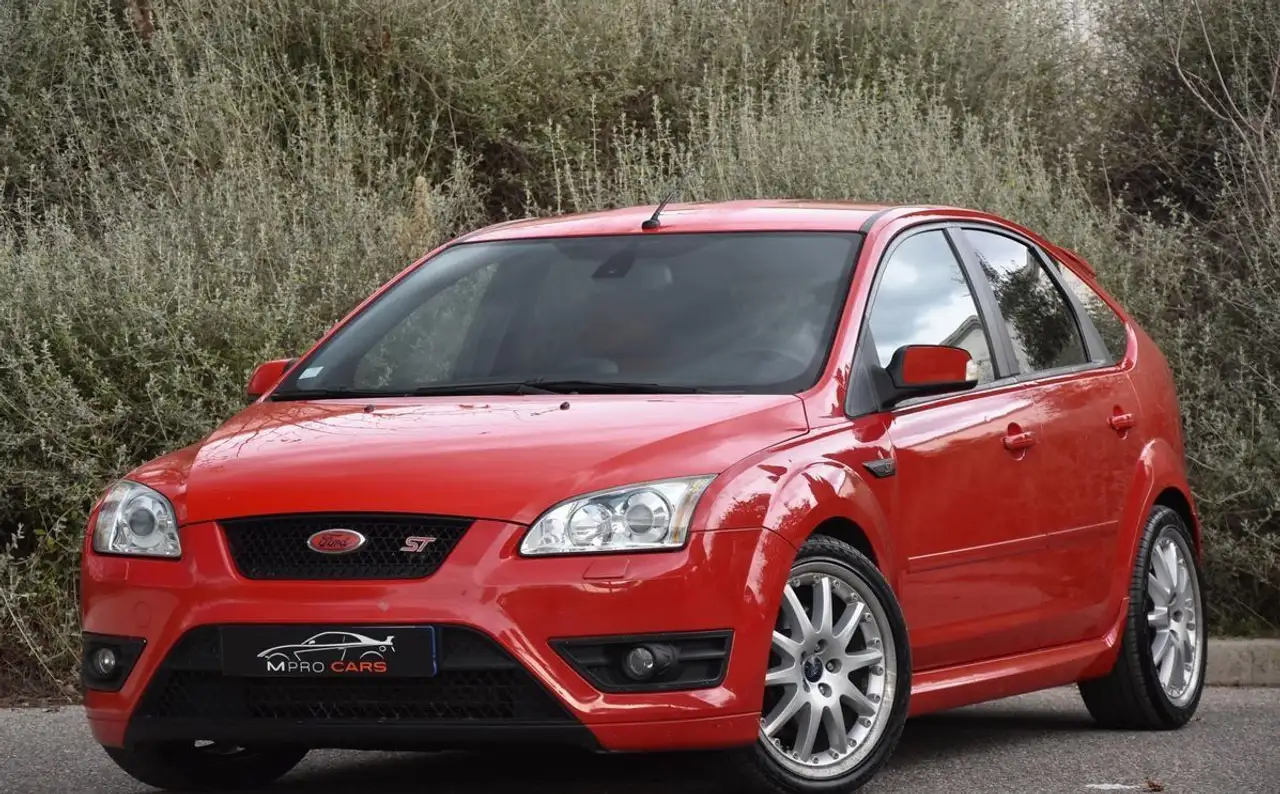 Ford Focus ST MK2 2.5 Turbo 225 ch 5 portes Phase 1