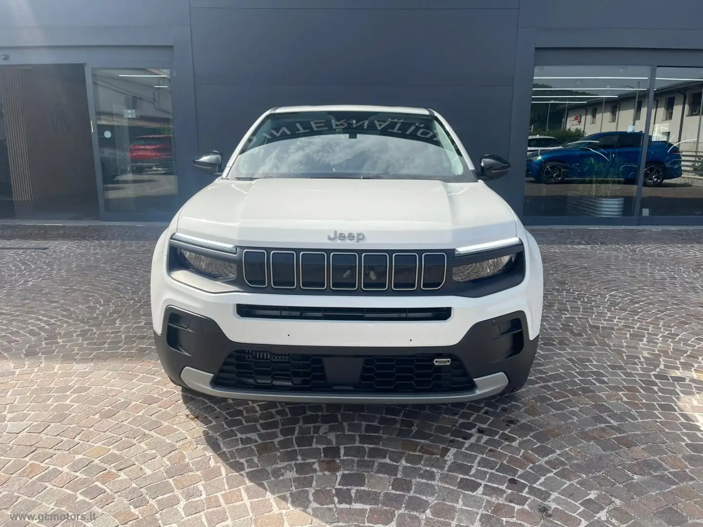 Jeep Avenger 1.2 Turbo Altitude Bianco - 2