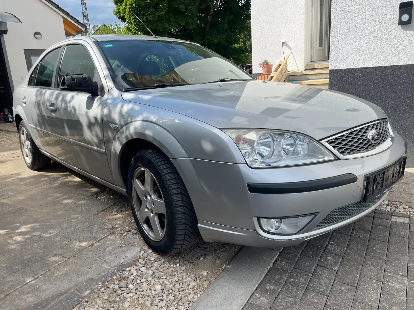 Ford Mondeo 2.0 TDCi Motor u. Getriebe TOP*KLIMA Silber - 2