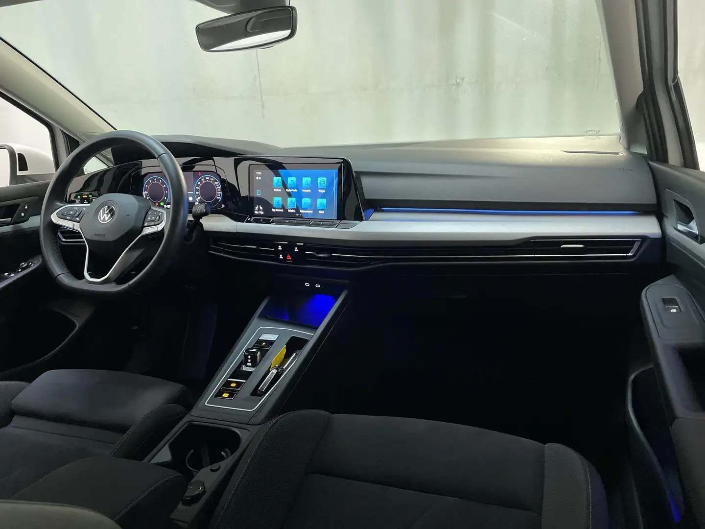 Volkswagen Golf Variant 1.0 eTSI DSG Life Business Alcantara Stoelverwarmi Wit - 2