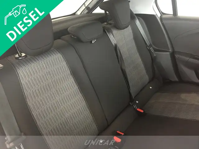Opel Corsa view 13