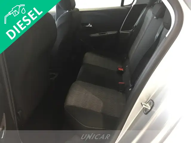 Opel Corsa view 10