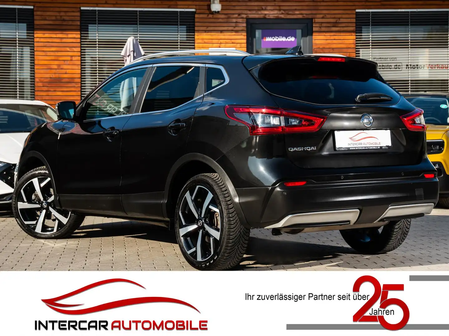 Nissan Qashqai Tekna+ |BOSE|LED|LEDER|PANORAMA| Schwarz - 2