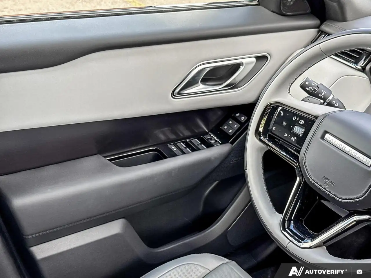 Land Rover Range Rover Velar fotografie Land Rover Range Rover Velar