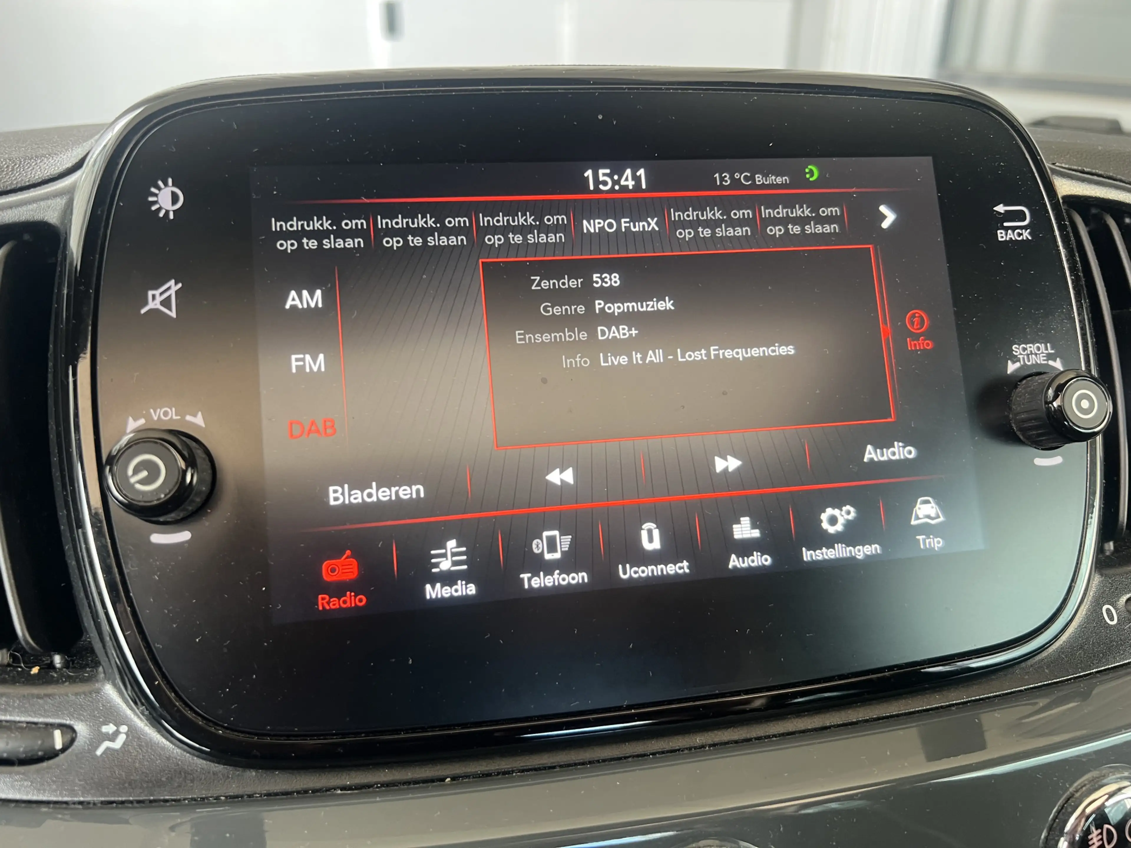 Fiat 500 1.0 Hybrid Lounge | SCHUIF/KANTELDAK | CARPLAY/AND — photo 23