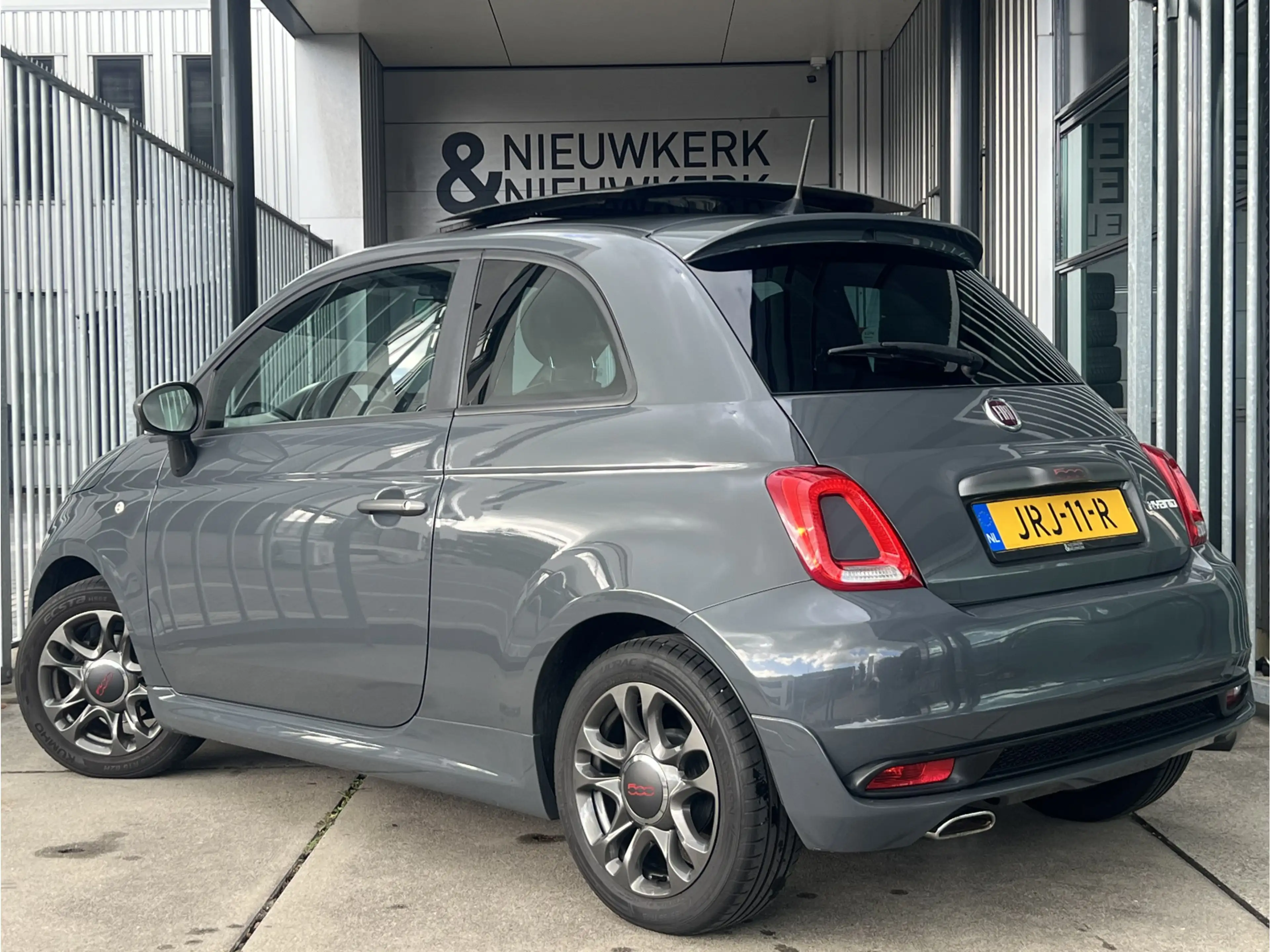 Fiat 500 1.0 Hybrid Lounge | SCHUIF/KANTELDAK | CARPLAY/AND — photo 4