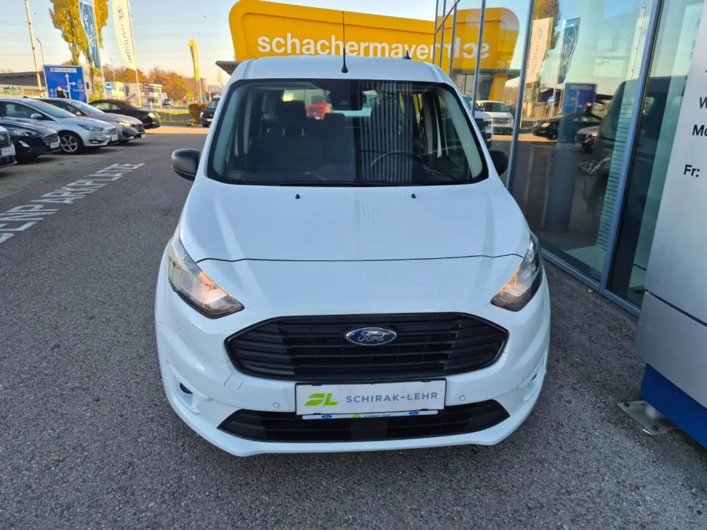 Ford Tourneo TOU CON EBLUE 100 TREND GRA.TO White - 2