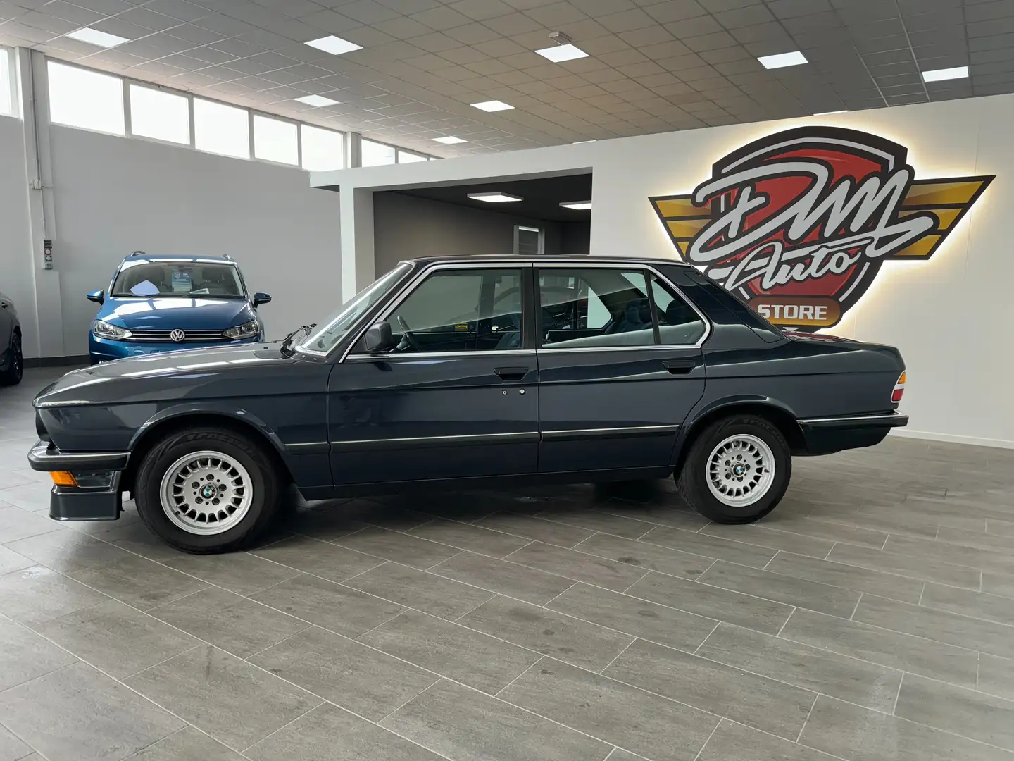 BMW 528 528i 2.8 Blau - 2