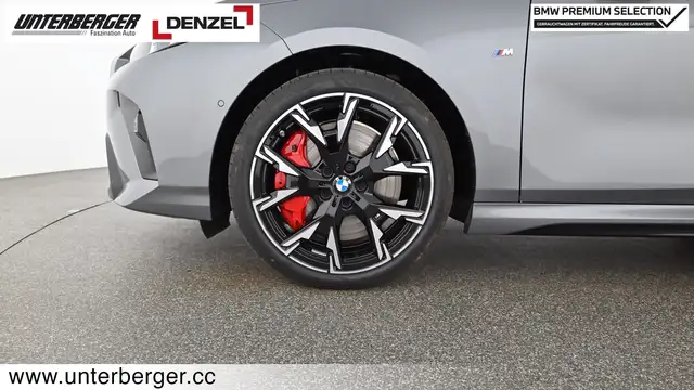 BMW 1 Series view 13