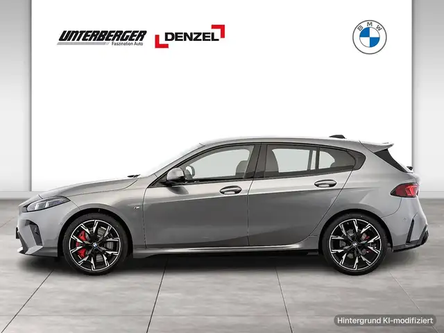 BMW 1 Series view 3
