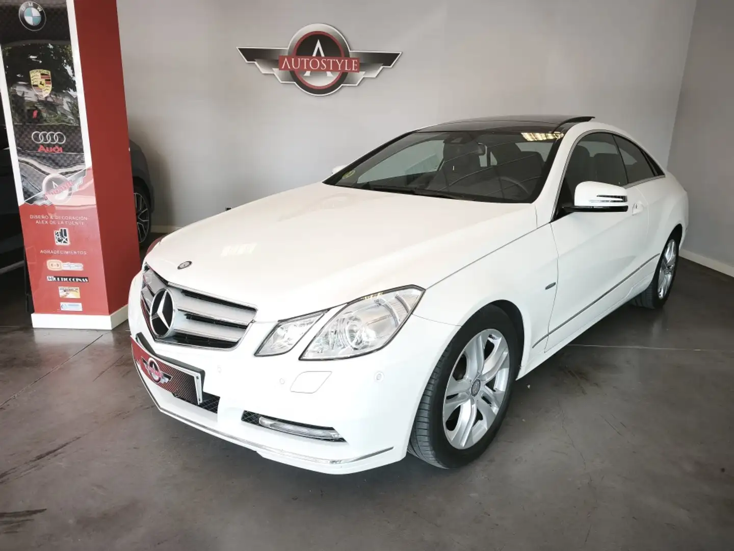 Mercedes-Benz E 250 Coupé 250CDI BE 7G Plus Blanco - 1