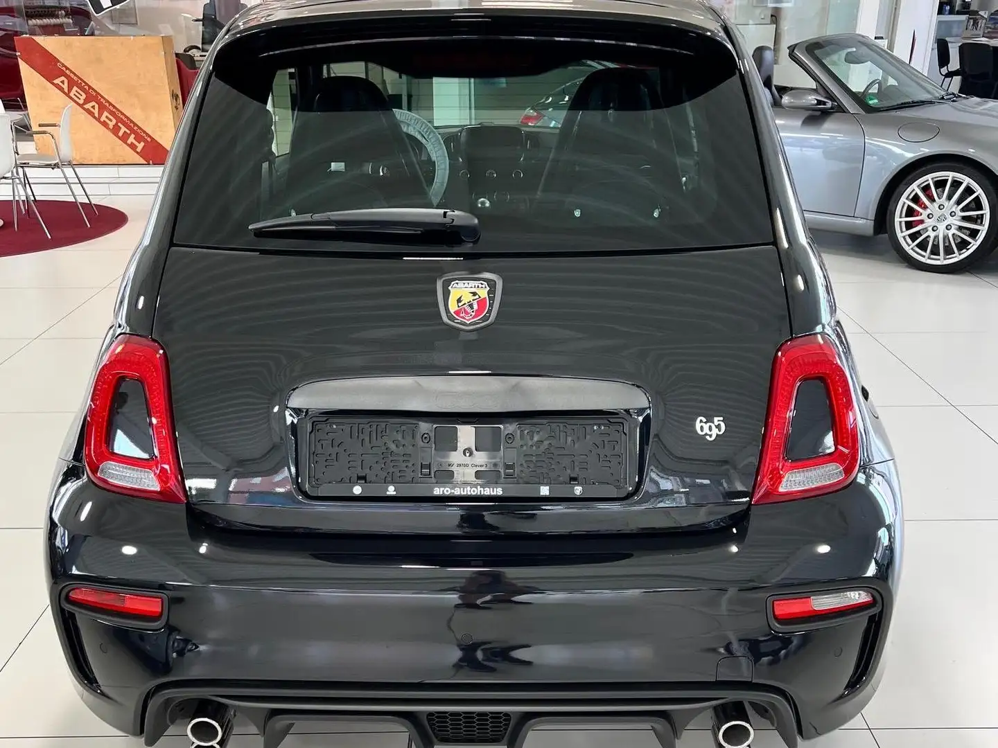 Abarth 695C Anniversario 75 Schwarz - 2