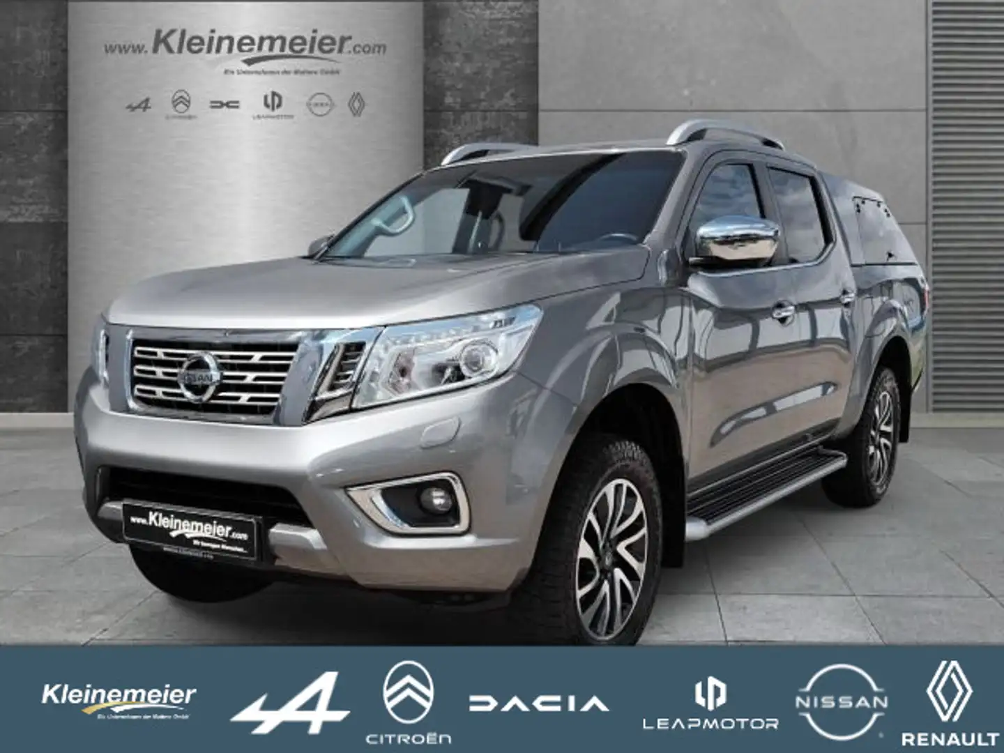 Nissan Navara Double Cab 4x4 2.3 dCi Tekna*Leder*Aufbau Grau - 1