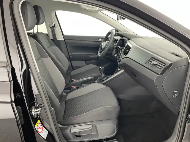 Volkswagen Polo view 10