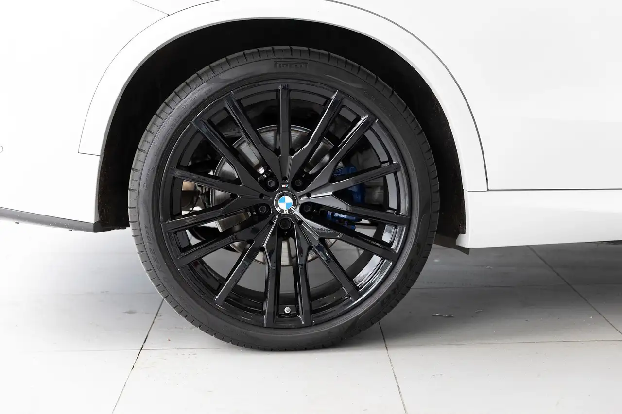 BMW X5 снимка BMW X5