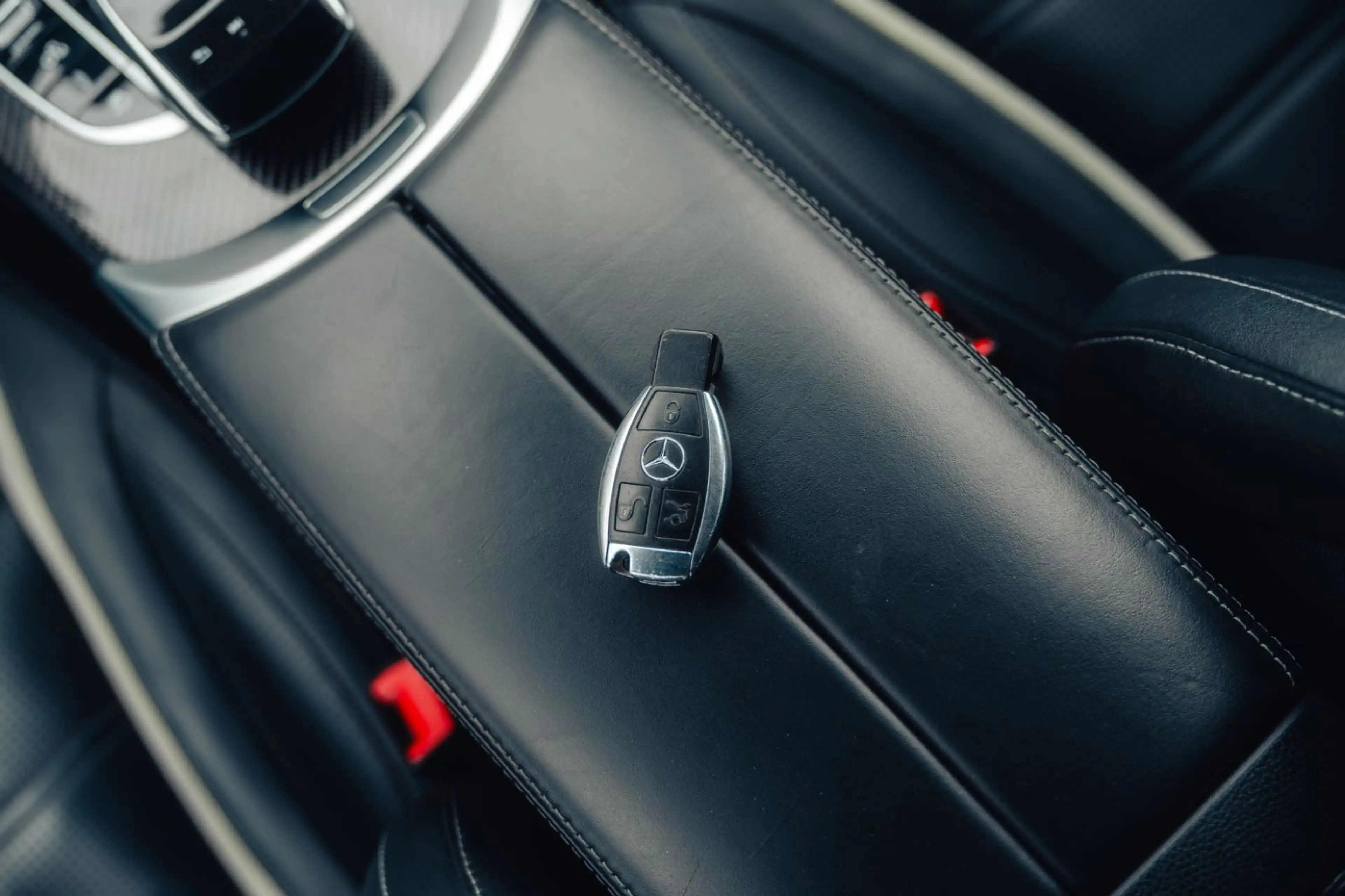Mercedes-Benz C 63 AMG Mercedes-AMG C 63 T S Burmester Sportab — photo 21
