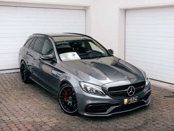 Mercedes-AMG C 63 T S Burmester Sportab