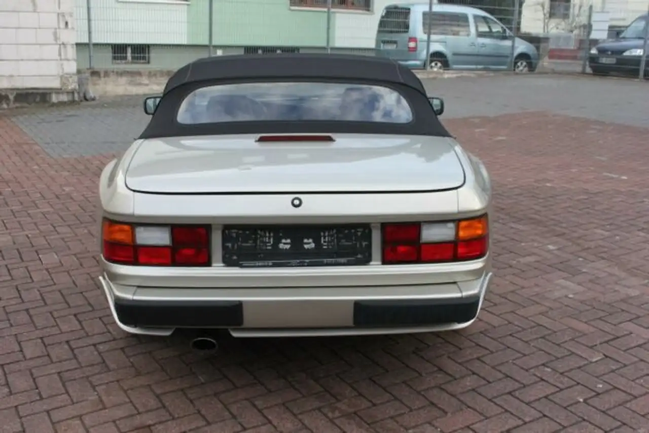 Porsche 944 S 2 Cabriolet, foto 5