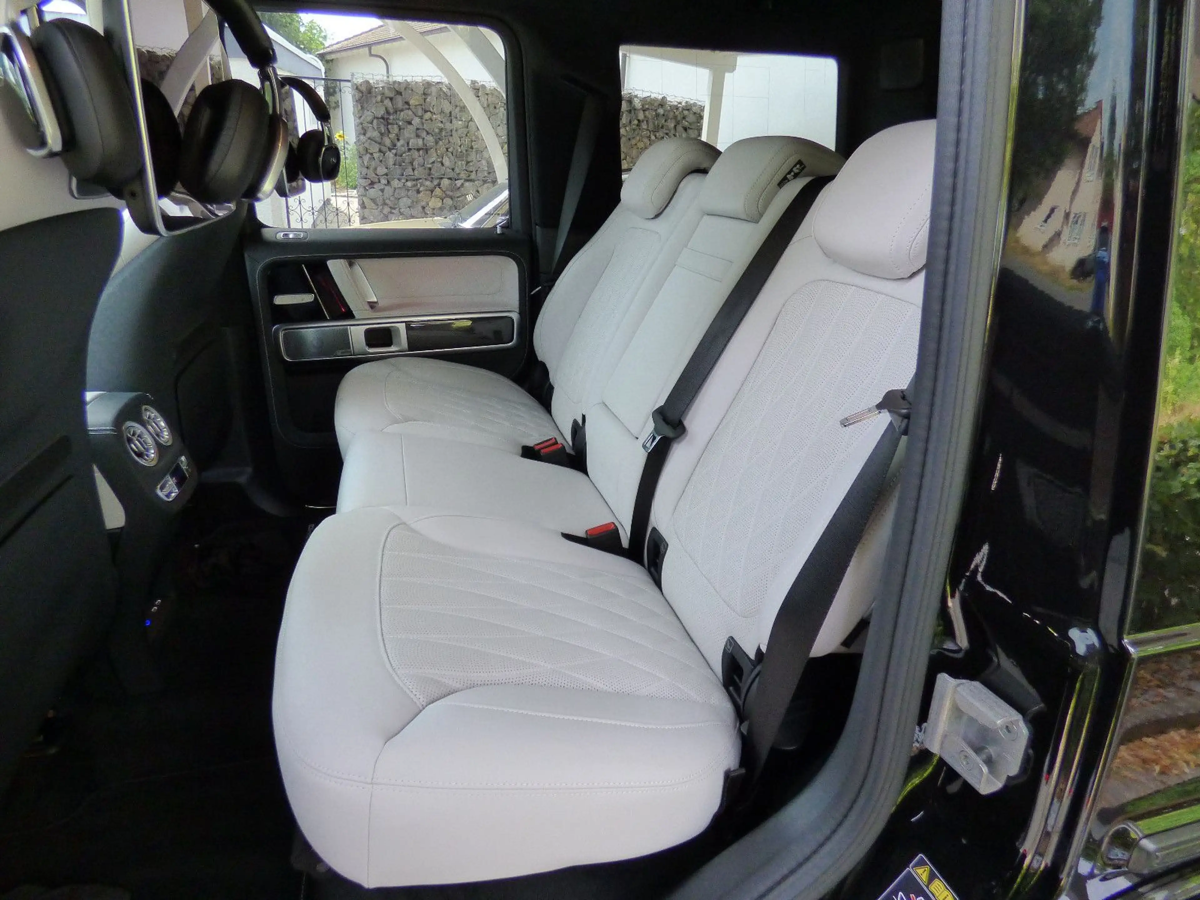 Mercedes-Benz G 63 AMG *FullCarbon*FondEntert*Superior*MY27* — photo 14