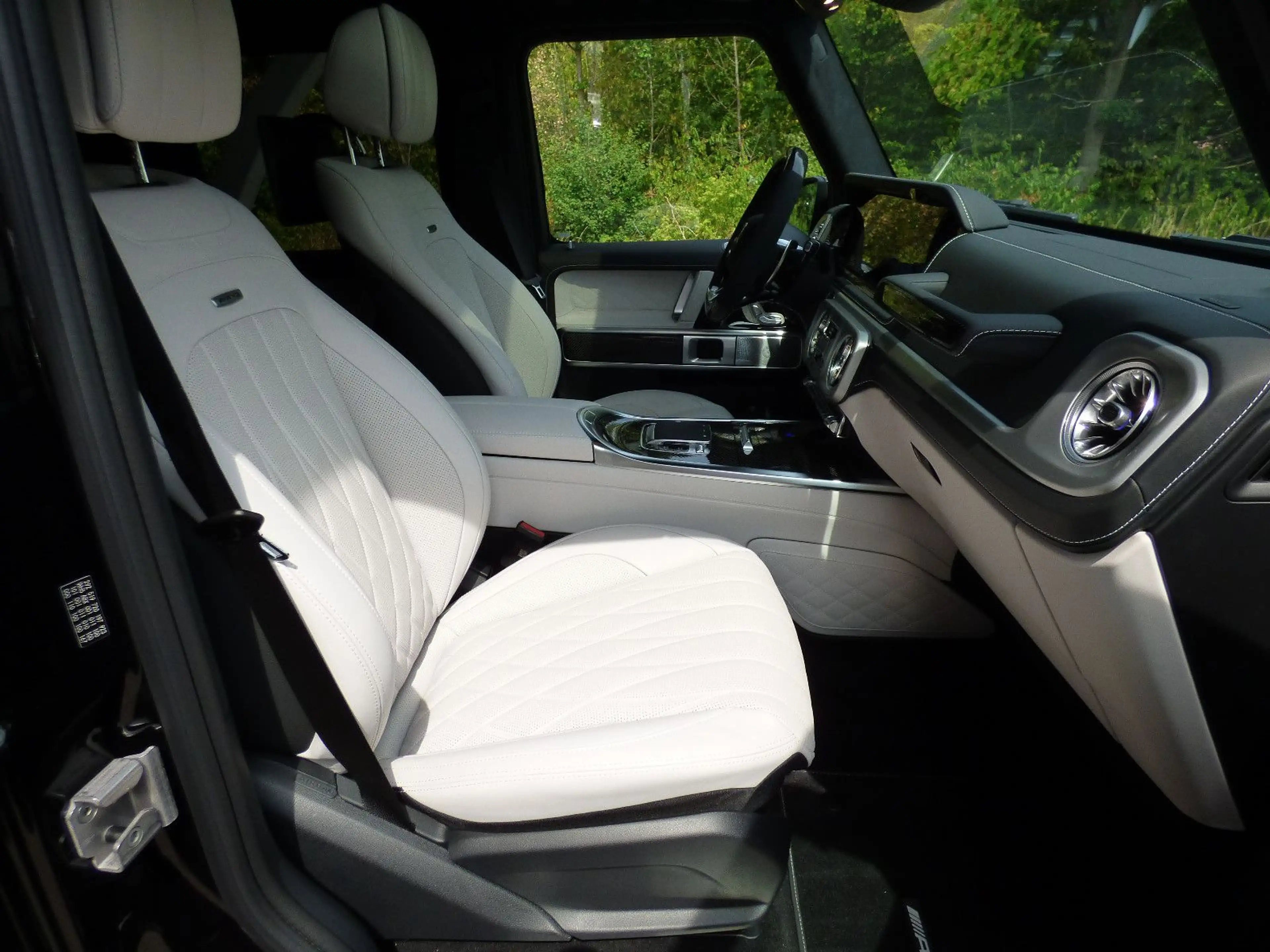 Mercedes-Benz G 63 AMG *FullCarbon*FondEntert*Superior*MY27* — photo 15