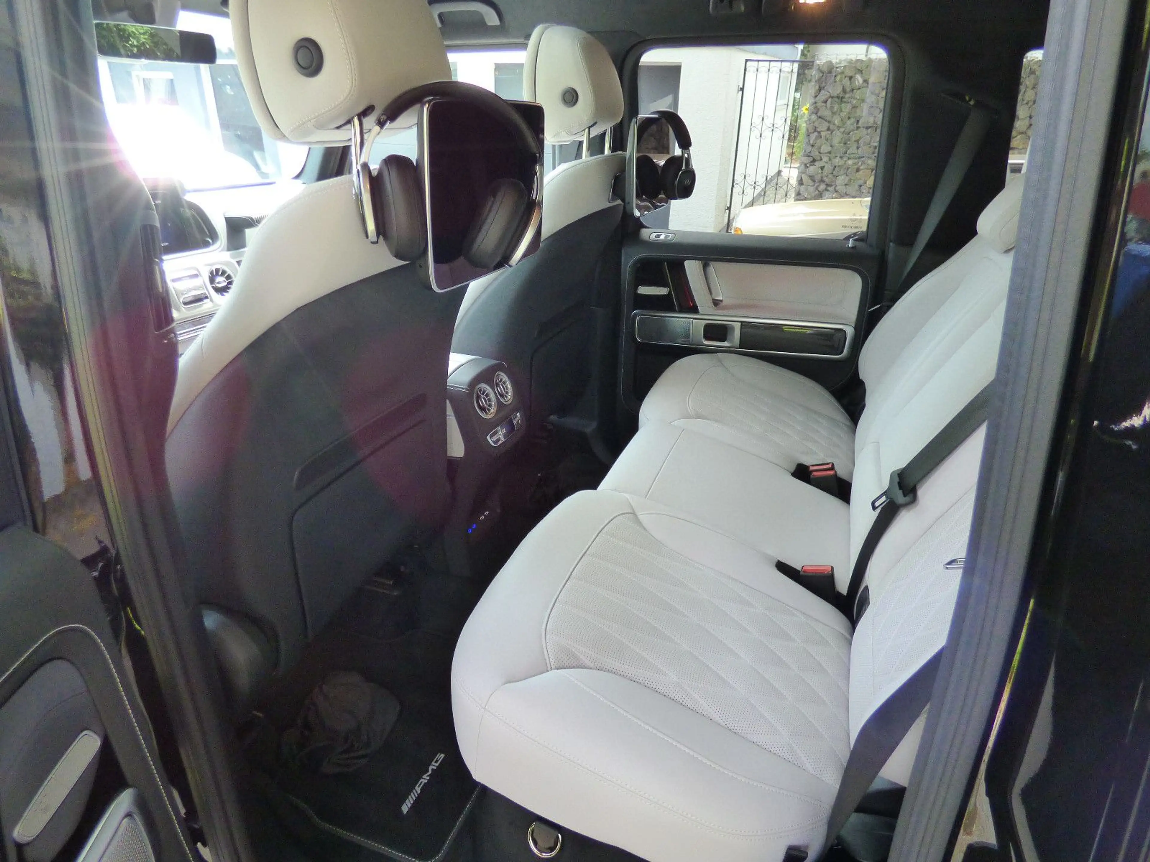 Mercedes-Benz G 63 AMG *FullCarbon*FondEntert*Superior*MY27* — photo 12