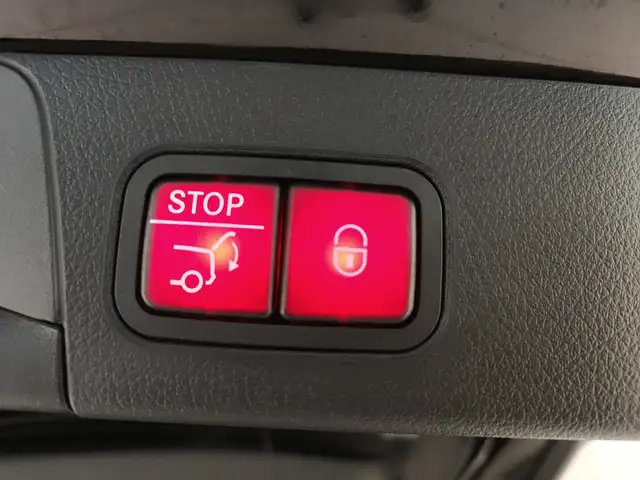 Mercedes-Benz B Class view 11